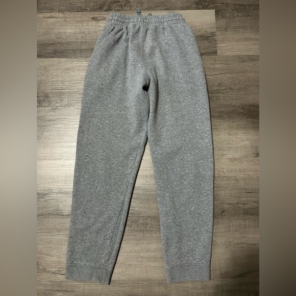 Nike Sweatpants - Picture 2 of 3